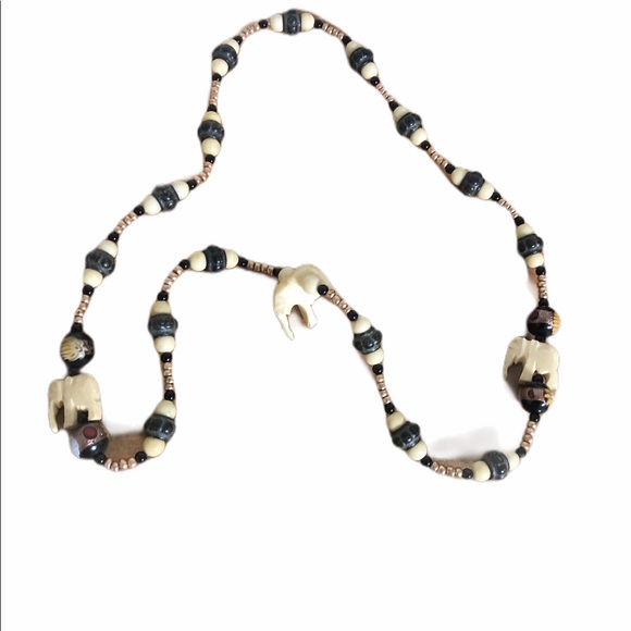 Host Pick Carved Elephant Necklace - Picture 4 of 6
